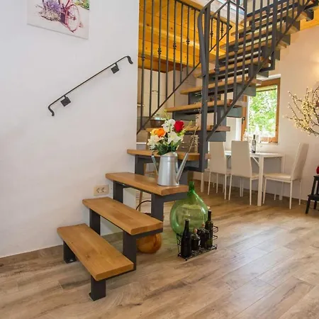Casa Ulike بيت للعطل